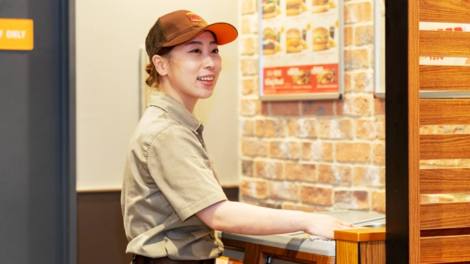 P.D.さん店内清掃中の様子